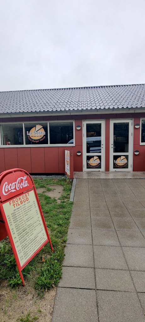 la-sosta-pizza-burger-house-8.jpeg