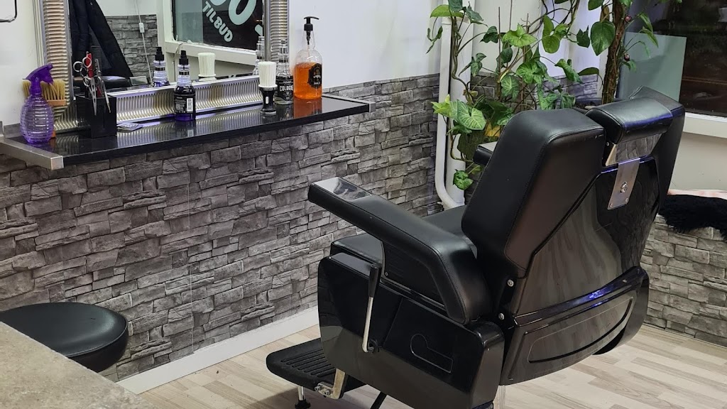 barbershop-midhat-2.jpeg