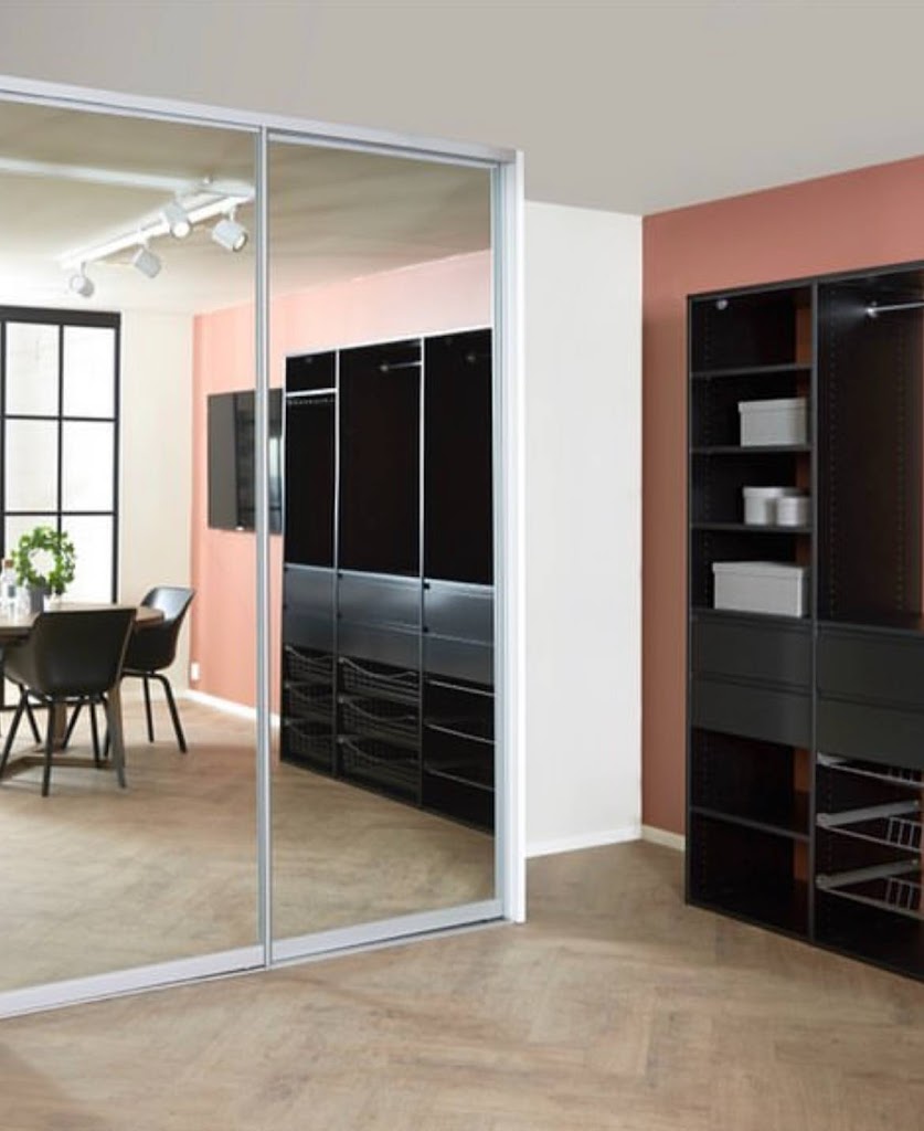 garderobemanden-showroom-4.jpeg