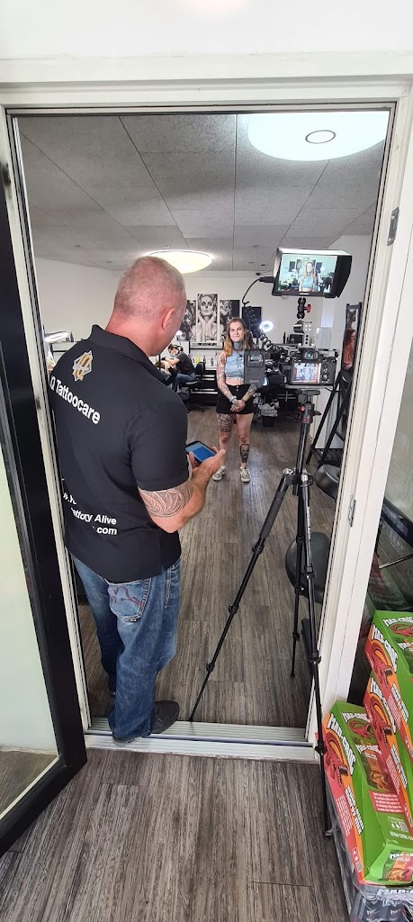 iq-tattoo-care-3.jpeg