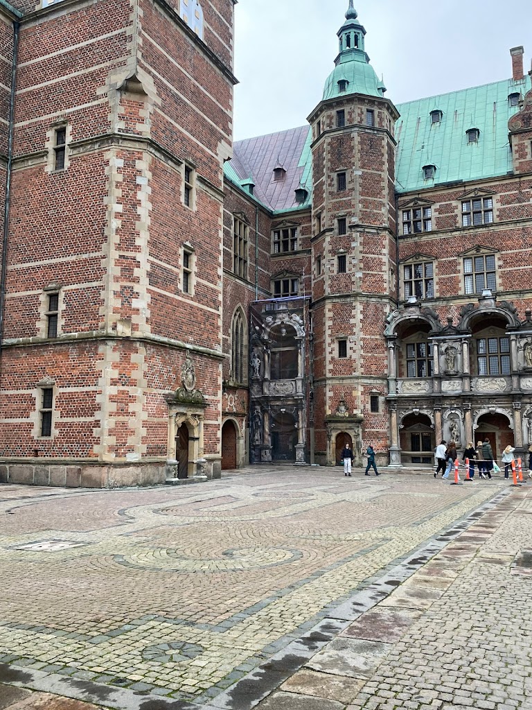 kirke-care-danmark-0.jpeg