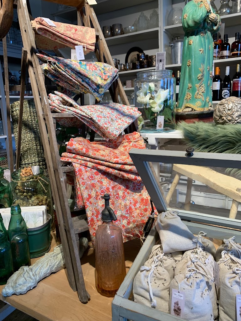 lene-blinkenberg-livsstilsbutik-brugskunst-brocante-11.jpeg