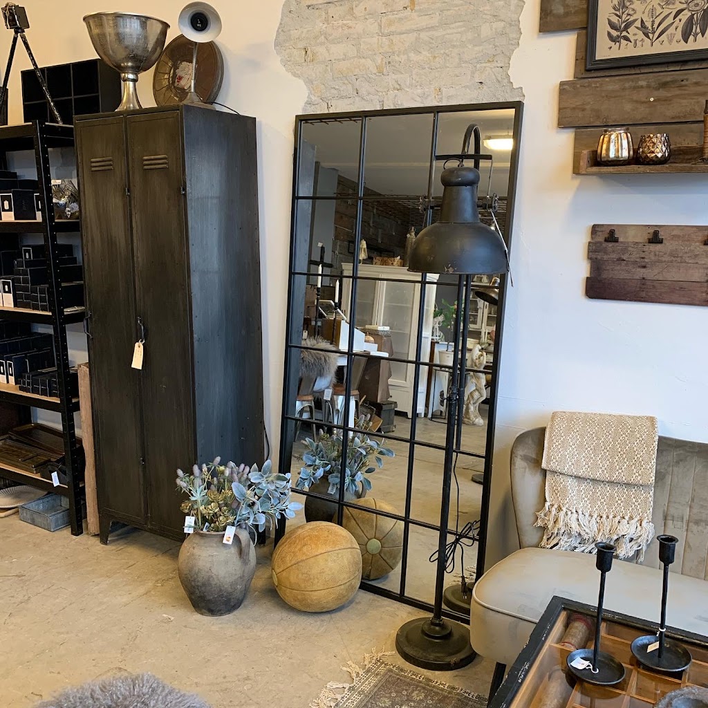 lene-blinkenberg-livsstilsbutik-brugskunst-brocante-9.jpeg