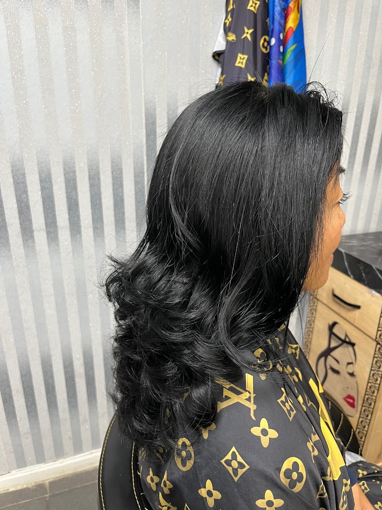 lux-salon-4.jpeg