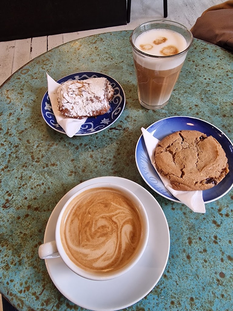 romers-kaffebar-2.jpeg
