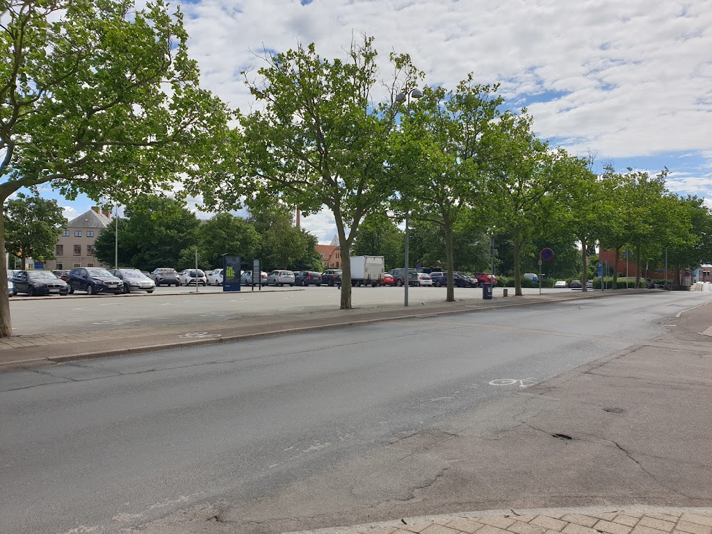 turist-bus-parking-8.jpeg