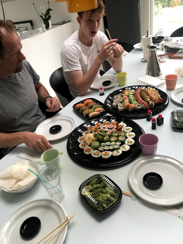 kiyomi-sushi-13.jpeg