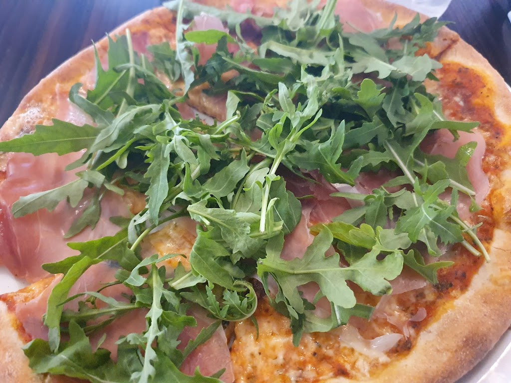 mama-olgas-pizzaria-steakhouse-18.jpeg