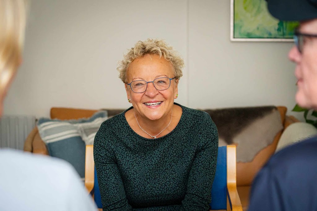 psychotherapist-gitte-holmen-2.jpeg