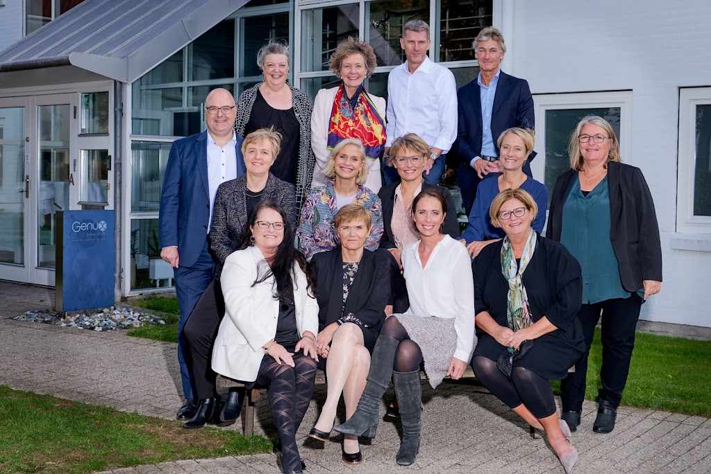 genux-executive-recruitment-outplacement-leadership-3.jpeg