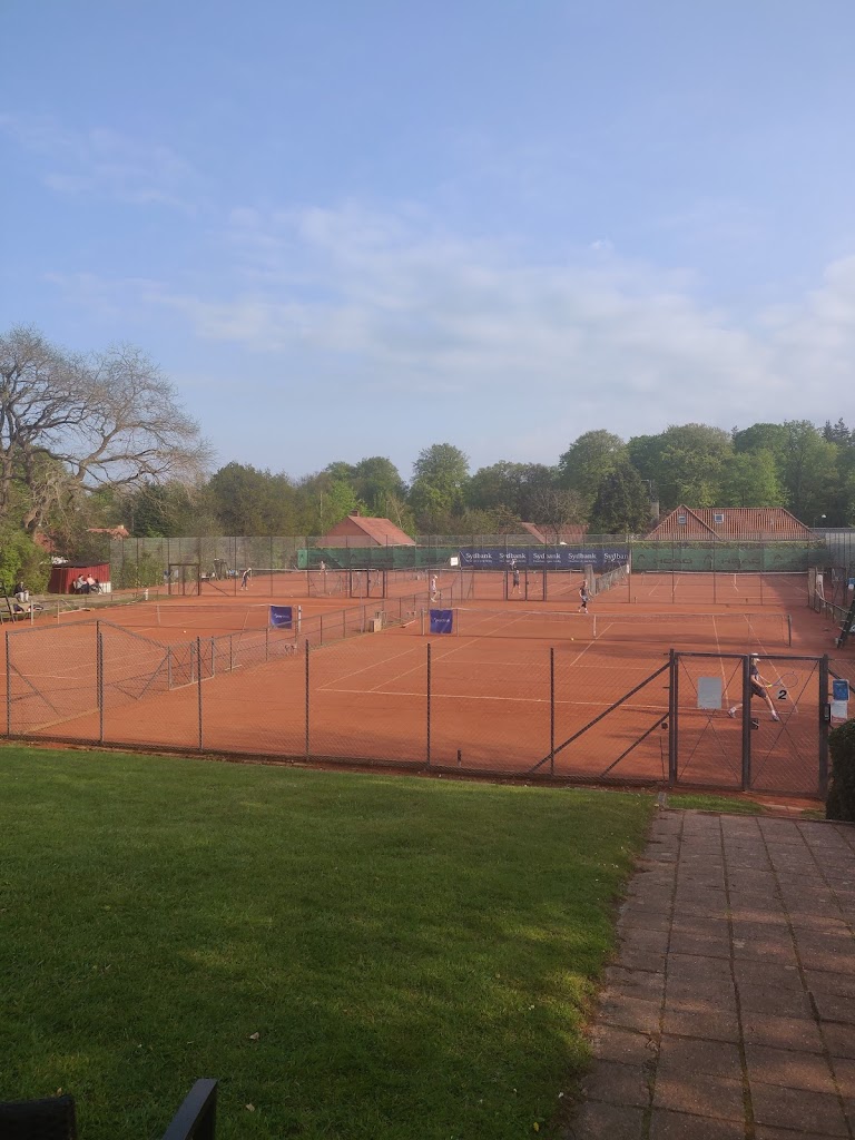 holte-tennisklub-16.jpeg