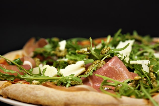 kongens-pizzaria-og-burger-house-1.jpeg