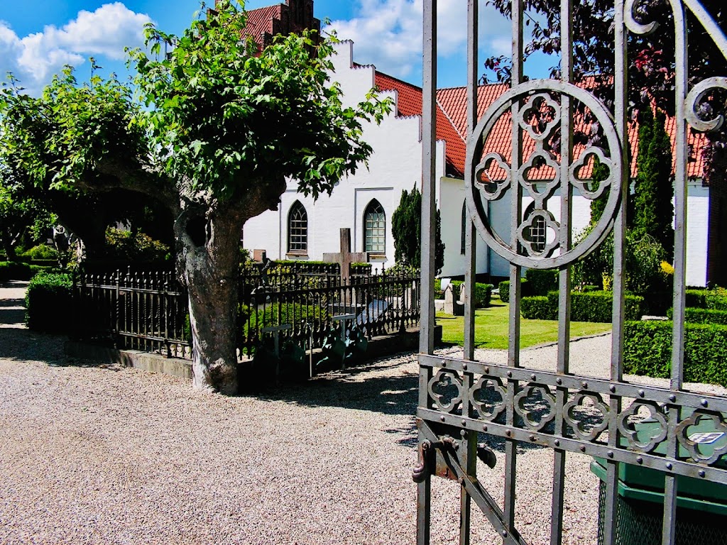 sollerod-kirke-3.jpeg