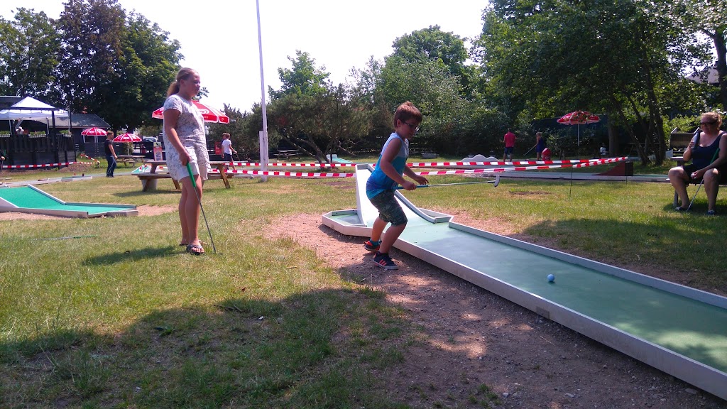 hornbaek-mini-golf-waffle-bakery-10.jpeg