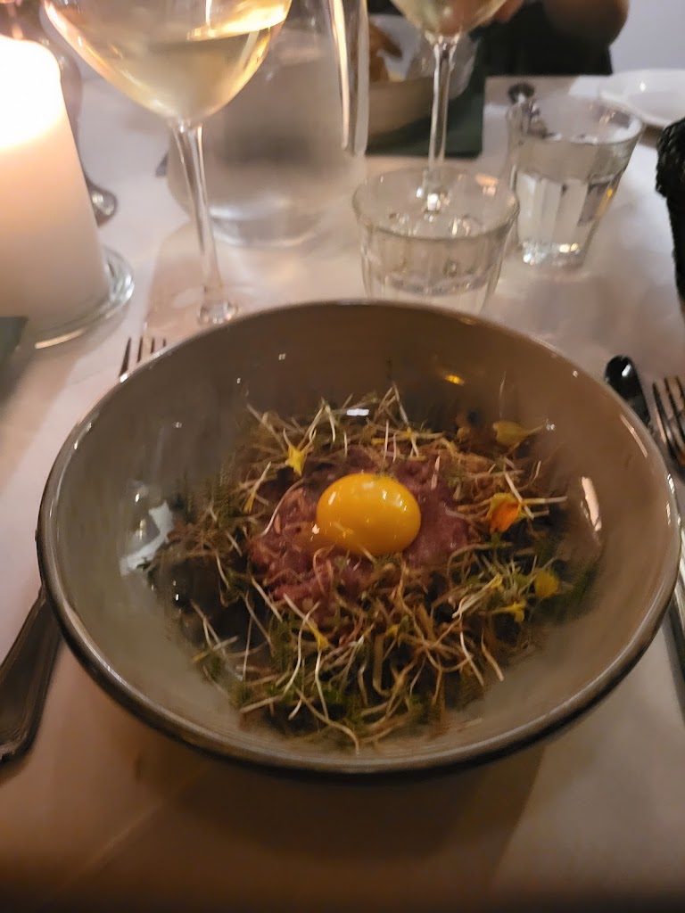 restaurant-hansens-cafe-3.jpeg