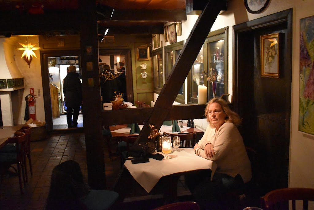 restaurant-hansens-cafe-4.jpeg