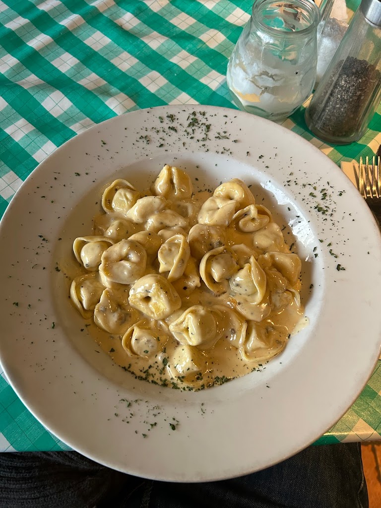 la-strada-de-luxe-ristorante-12.jpeg