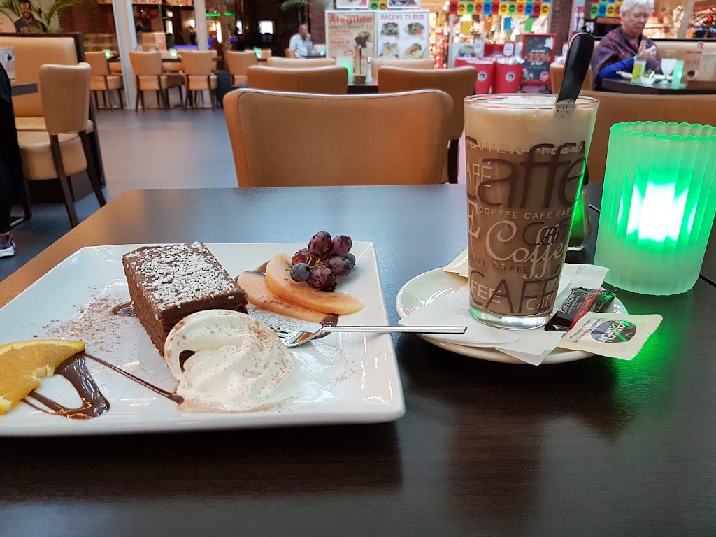 cafe-cappuccino-12.jpeg