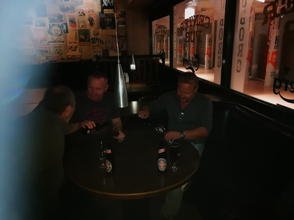 center-pub-16.jpeg