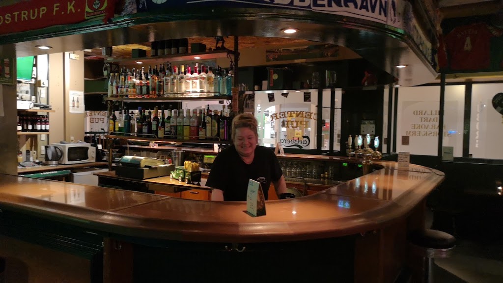 center-pub-5.jpeg