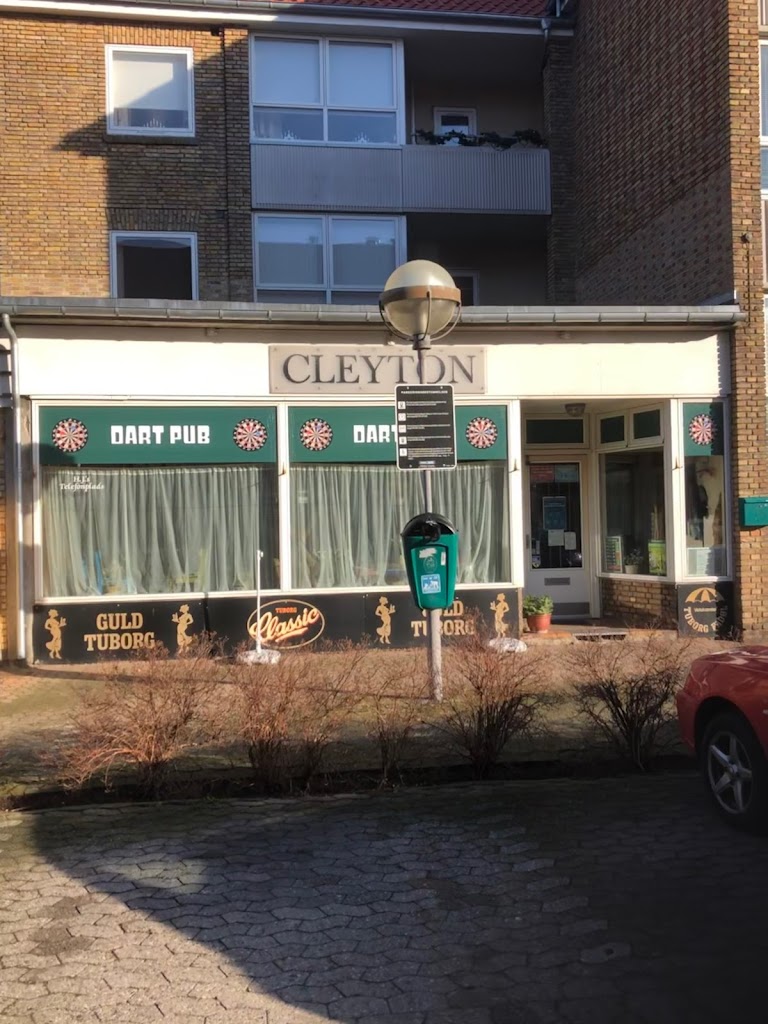 cleyton-dart-pub-8.jpeg