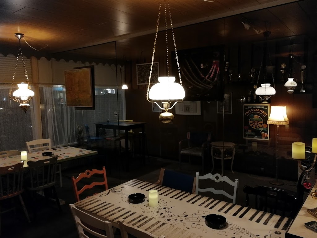 cleyton-dart-pub-9.jpeg