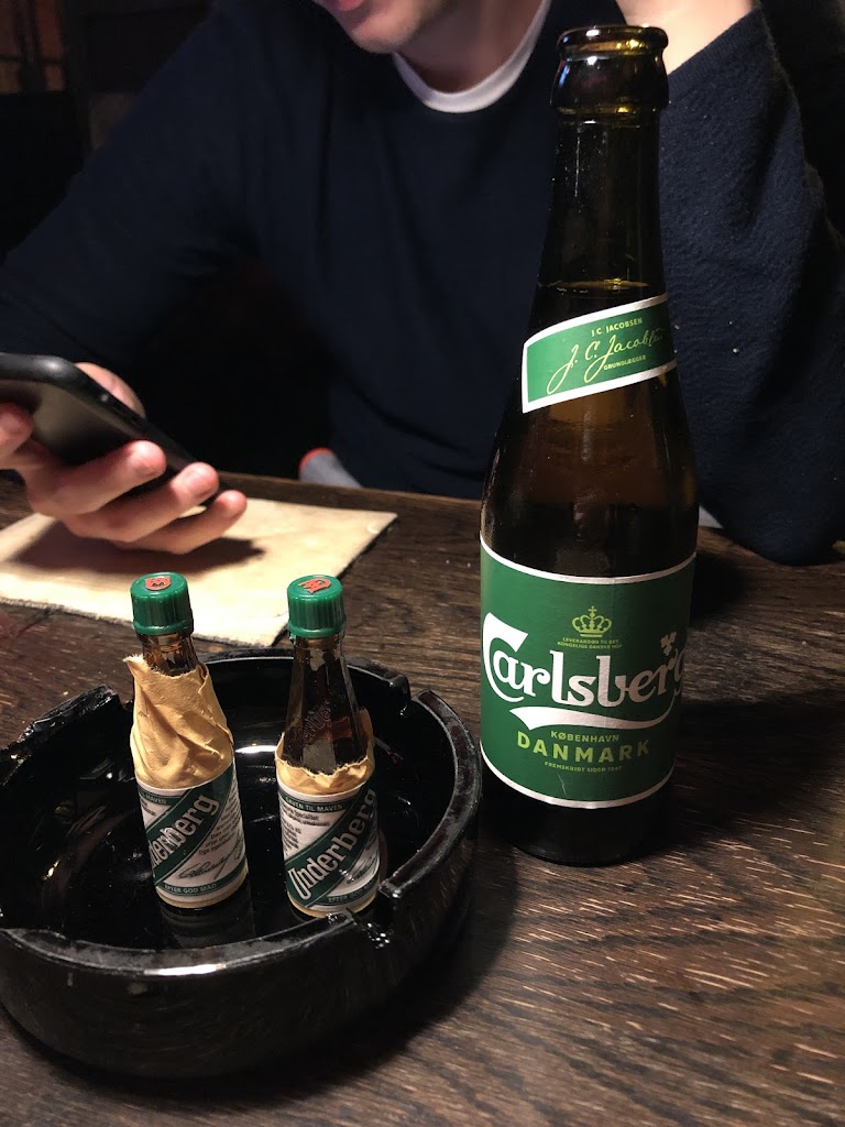 johnnys-bodega-v-niels-heidelbach-3.jpeg