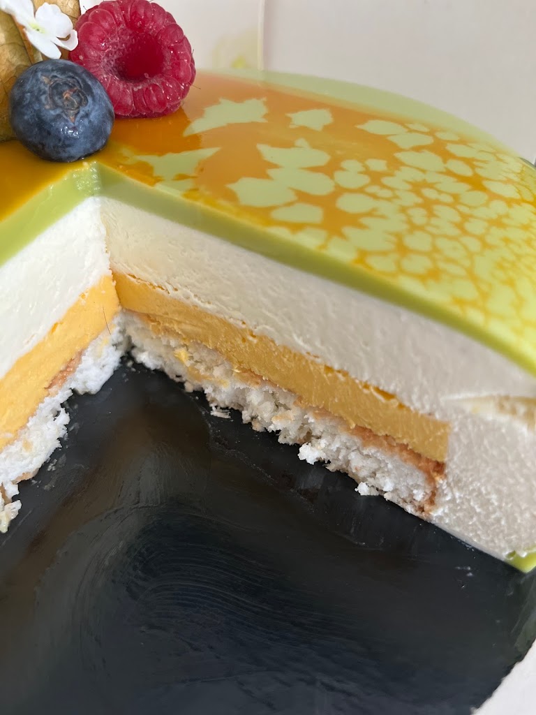 r-bakery-8.jpeg