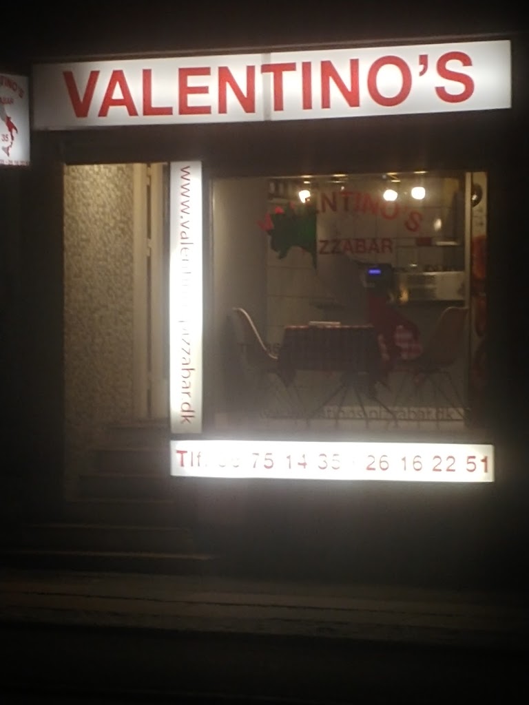 valentinos-pizza-bar-10.jpeg