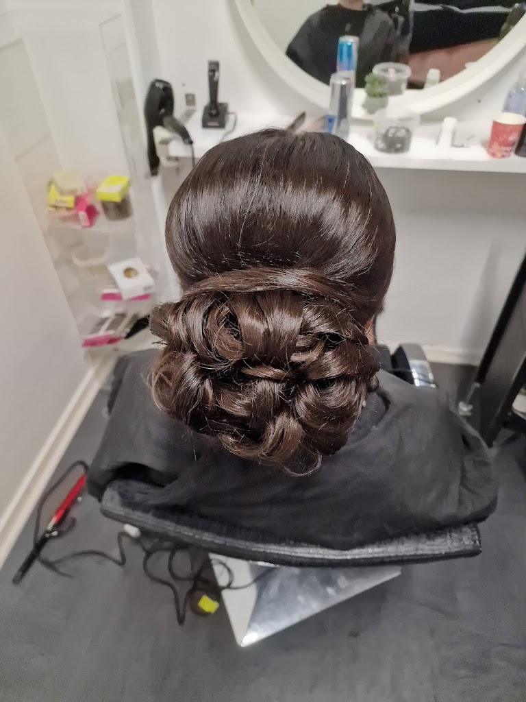 beauty-hair-lounge-0.jpeg