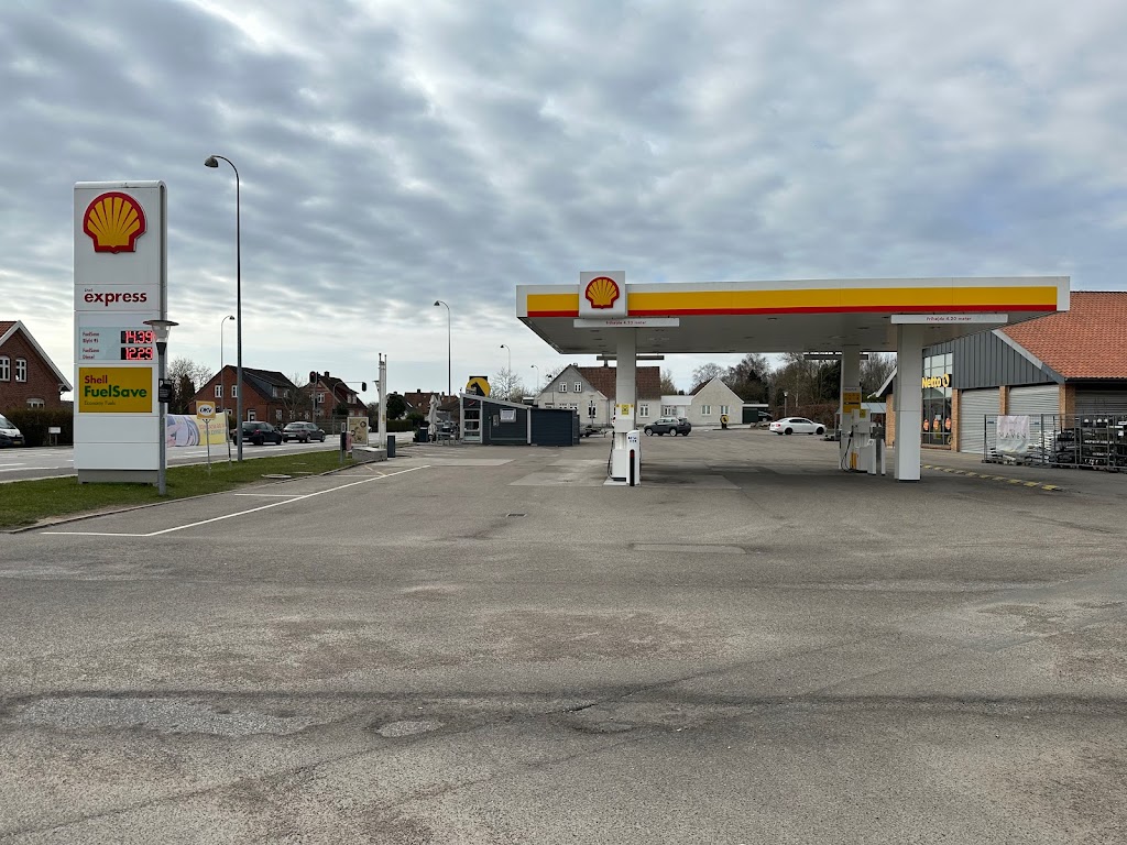 shell-express-ishoj-0.jpeg