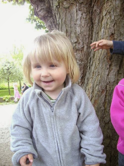 privat-dagpleje-i-jyllinge-paedagog-v-camilla-louise-vestergaard-smorblomst-0.jpeg