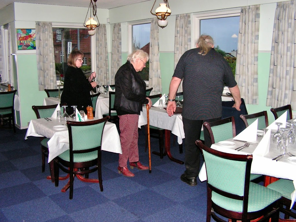 restaurant-bondestuen-1.jpeg