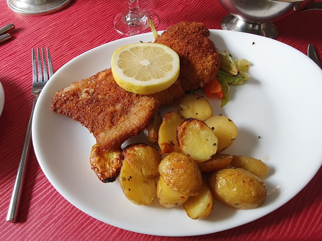 restaurant-bondestuen-4.jpeg