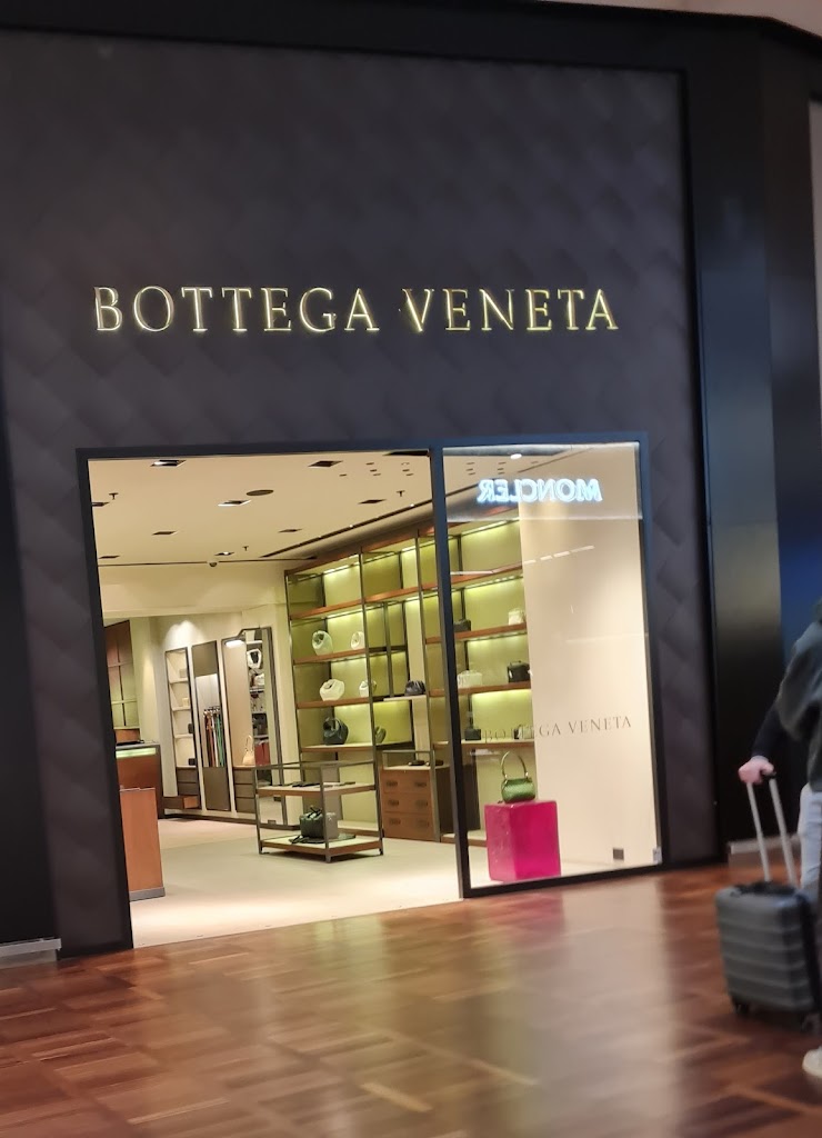bottega-veneta-9.jpeg