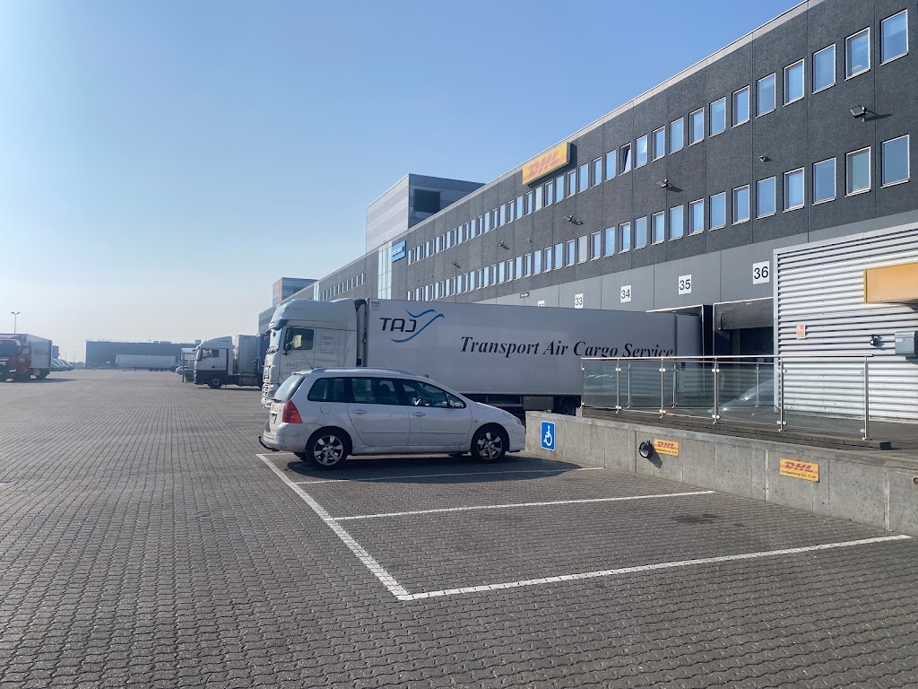 dhl-express-pakkeshopdhl-express-kastrup-1.jpeg
