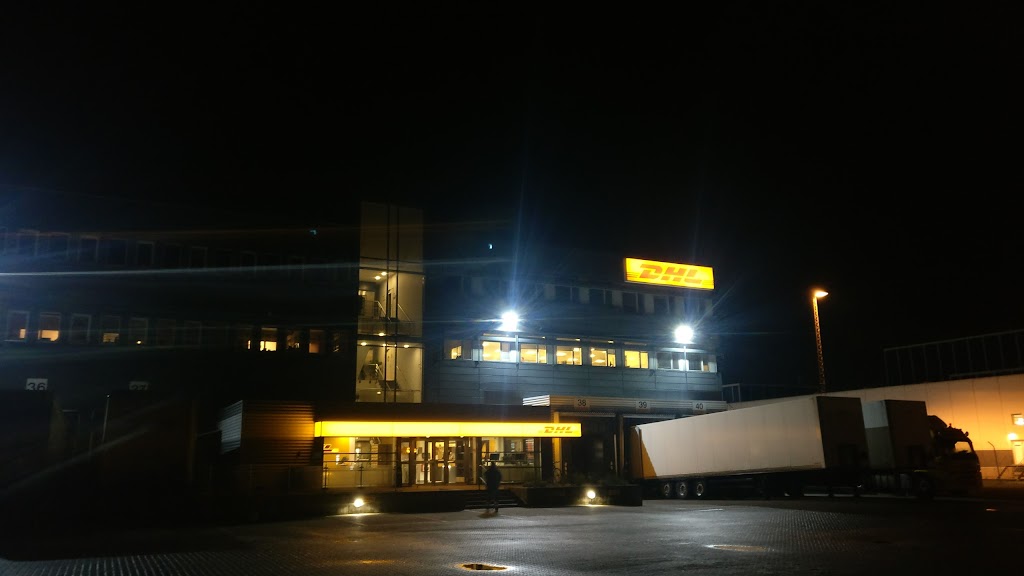 dhl-express-pakkeshopdhl-express-kastrup-8.jpeg