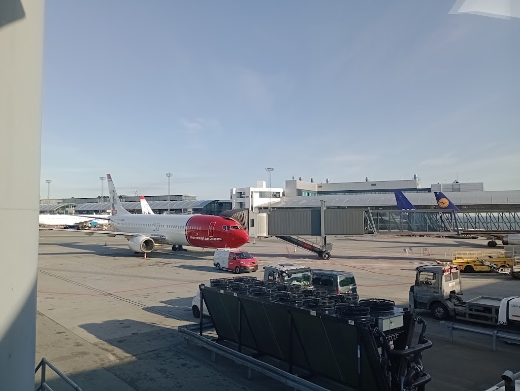 norwegian-danmark-fililal-af-norwegian-air-shuttle-asa-norge-3.jpeg