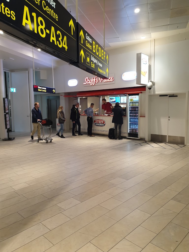 steffs-place-at-luggage-reclaim-area-17.jpeg