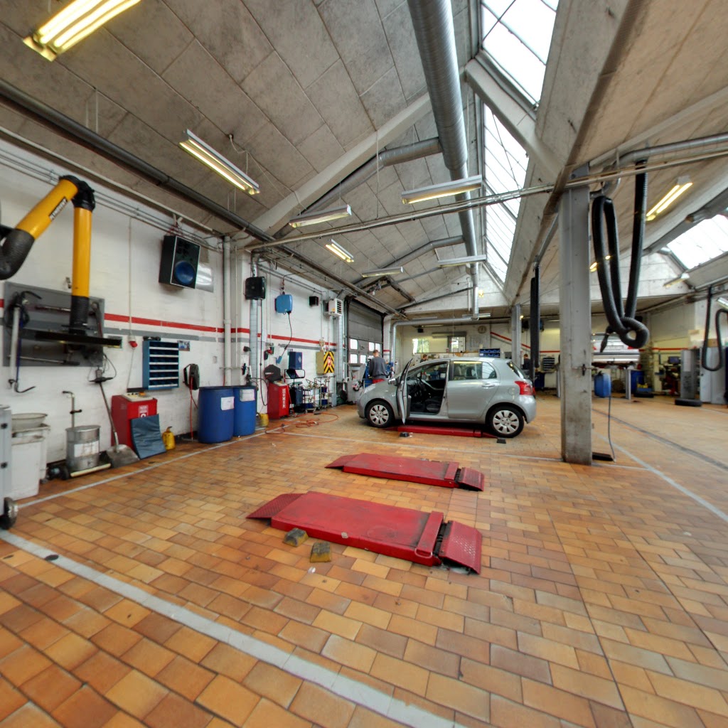 via-biler-toyota-amager-16.jpeg