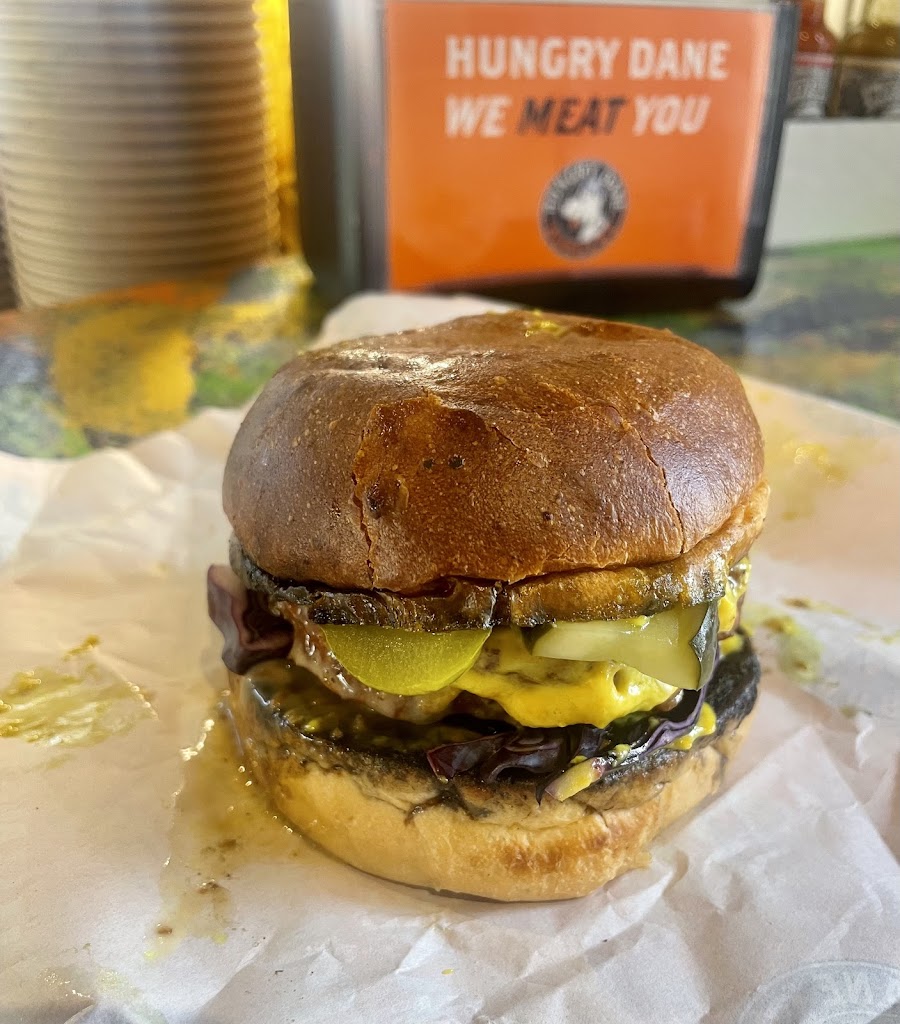 hungry-dane-burgers-klampenborg-2.jpeg