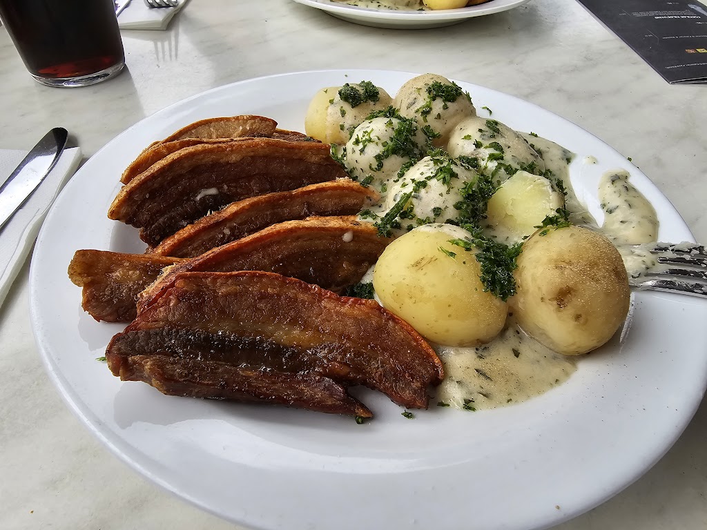 restaurant-hvide-hest-1.jpeg