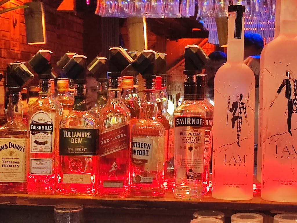 aloha-beach-bar-10.jpeg