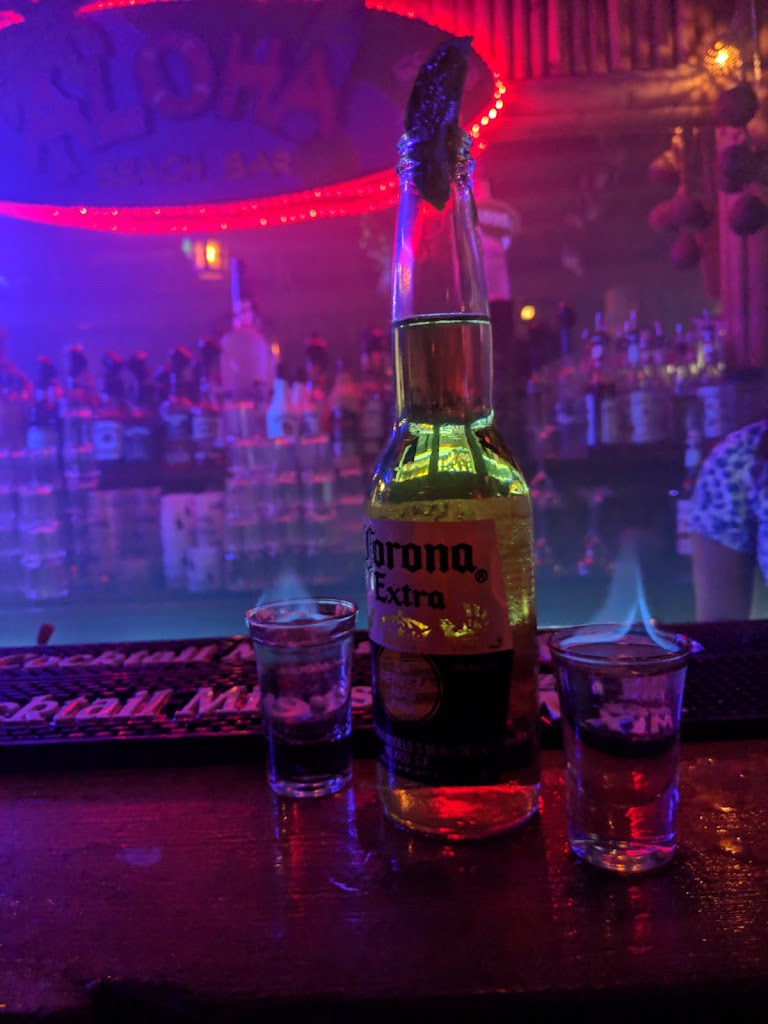 aloha-beach-bar-12.jpeg