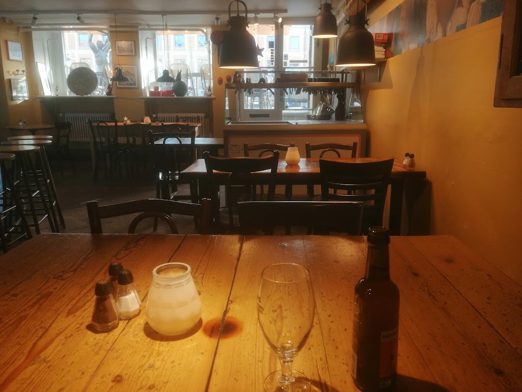 cafe-diamanten-og-olhalle-4.jpeg