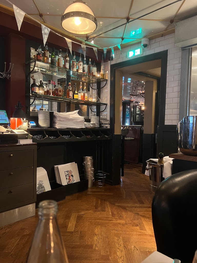 cafe-victor-3.jpeg