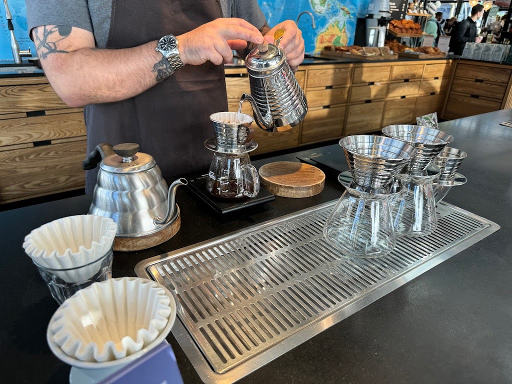 coffee-collective-torvehallerne-17.jpeg