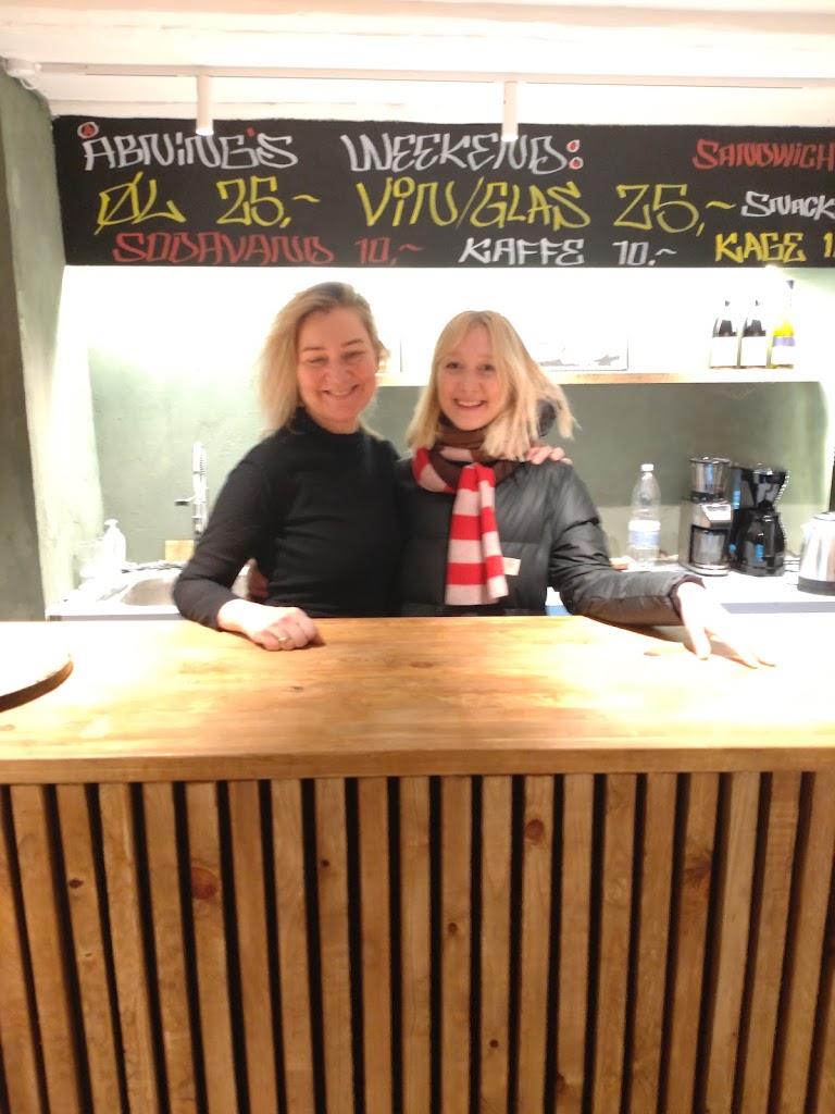 comicgarden-galleri-cafe-11.jpeg