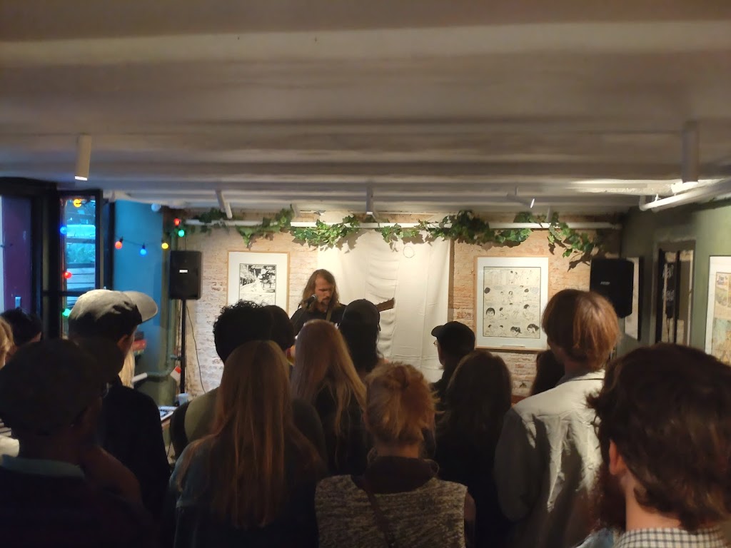 comicgarden-galleri-cafe-14.jpeg