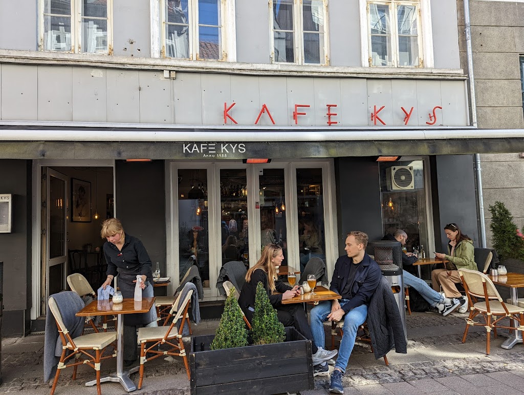kafe-kys-2.jpeg